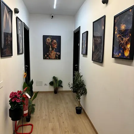 게스트하우스 Underground 3*