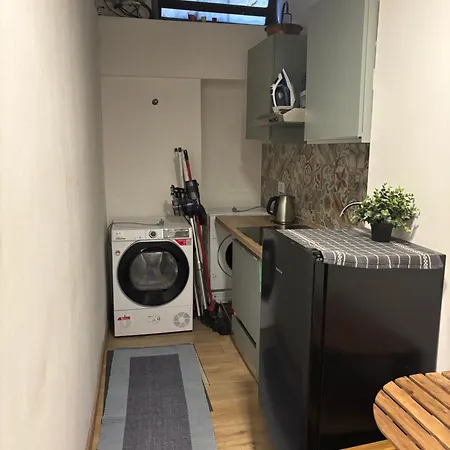 Gæstehus Underground 3*
